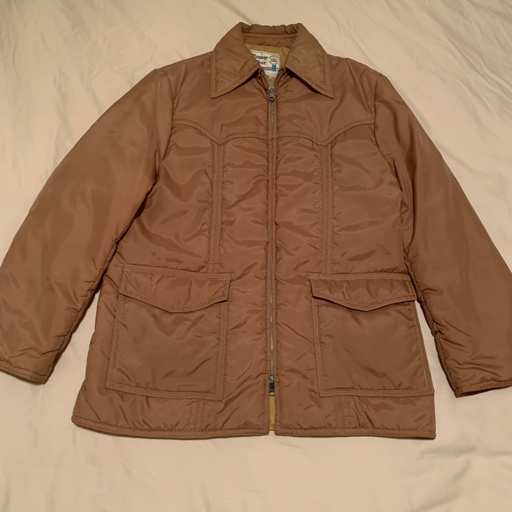 Vintage Pioneer Wear size 40 Puffer Jacket